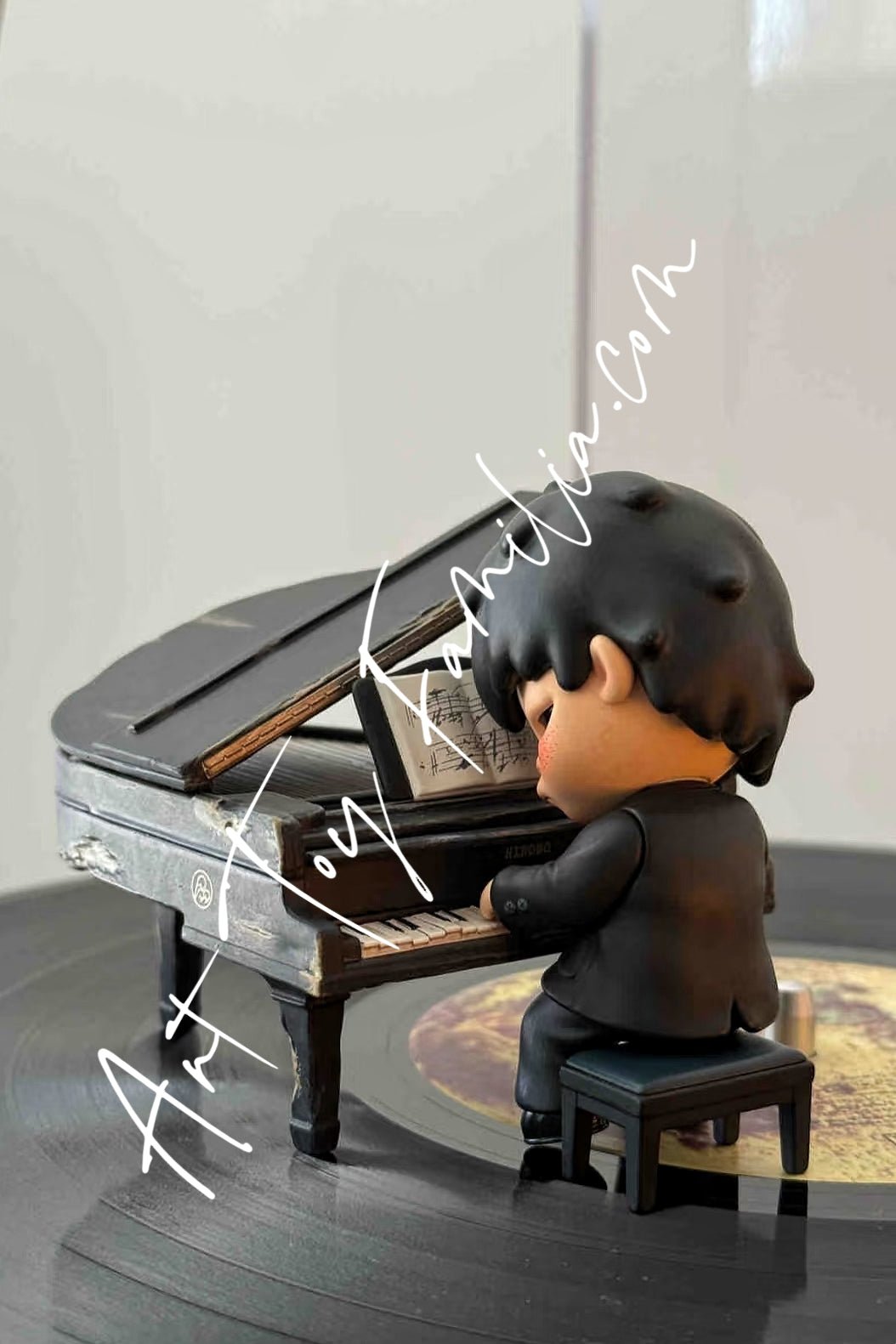 Hirono The Pianist Figurine | POP MART – Art Toy Familia