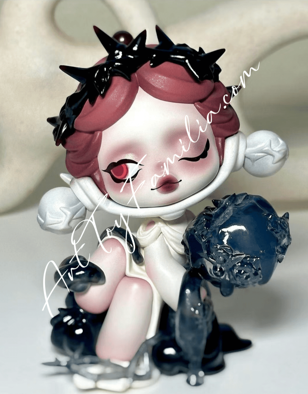 Skullpanda The Glimpse | POP MART – Art Toy Familia