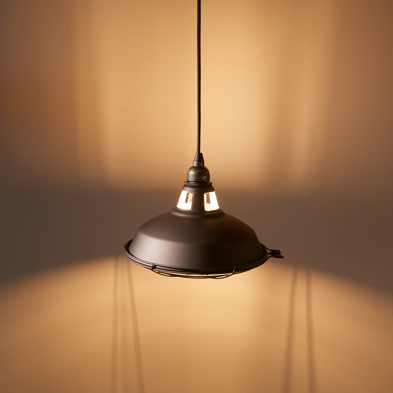 Jail-pendant (M)｜ARTWORKSTUDIO公式