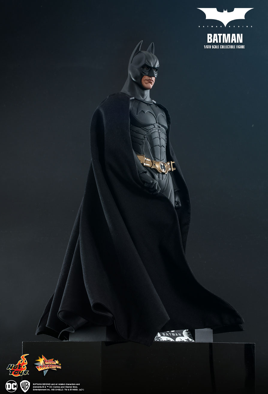 Hot Toys - Batman Begins - Batman - 1/6th Scale - MMS595 - Toys