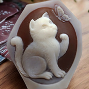 動物モチーフのカメオを多数ご紹介