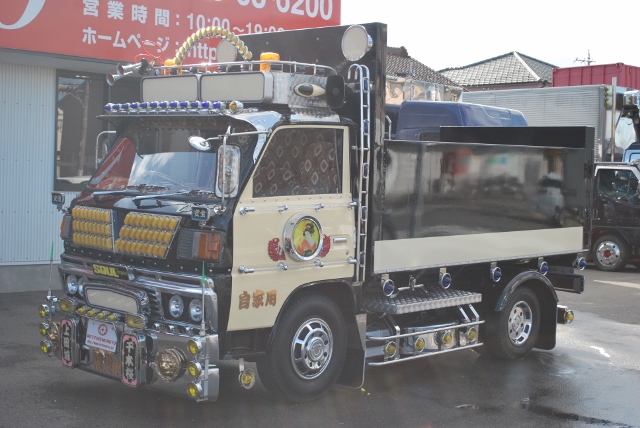 61】三菱ふそう キャンター ダンプ｜中古トラック・大型トラック