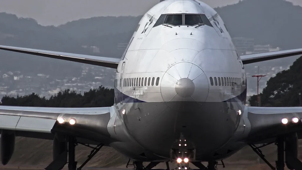 さようならANAジャンボ！ボーイング747-400型機・退役までの特別フライト