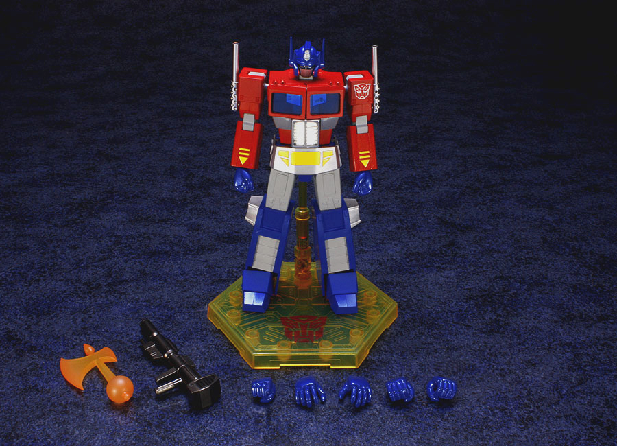 サイバトロン総司令官 コンボイ