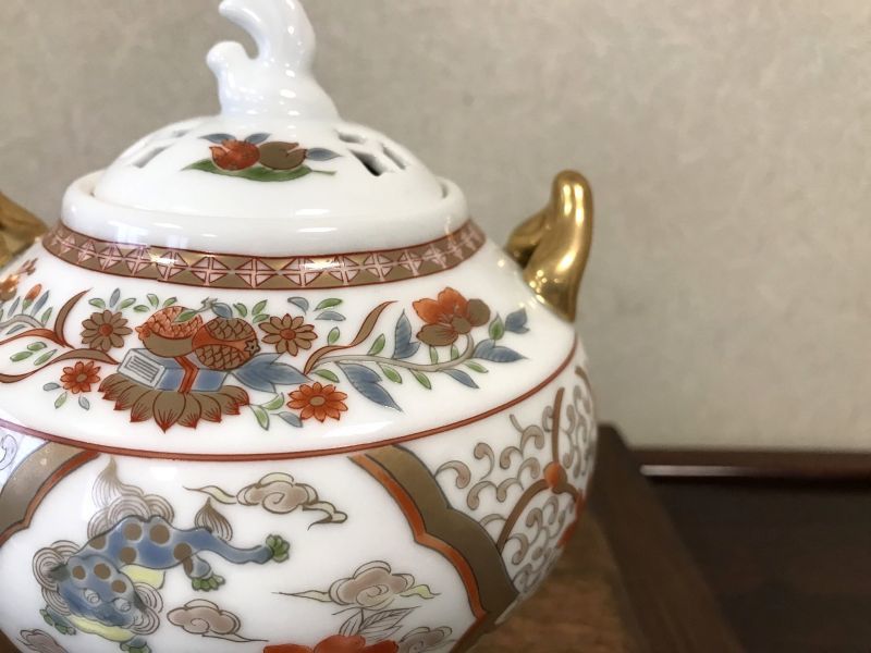 有田焼 弥左エ門窯】 金蘭獅子絵香炉/木箱付