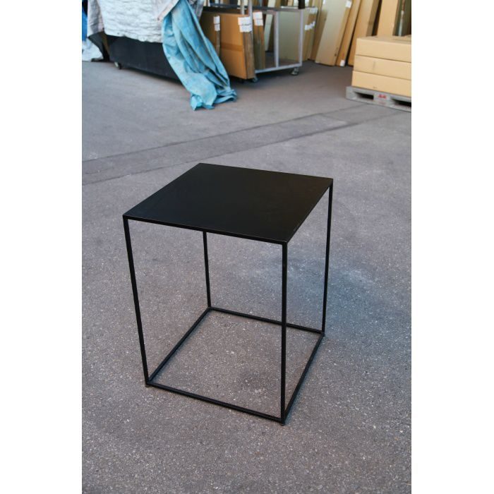 アイアンキューブテーブル【セール開催中】 ジャービス商事【アウン