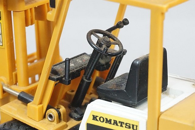 シンセイ KOMATSU コマツ FD40 フォークリフト SCALE1/25