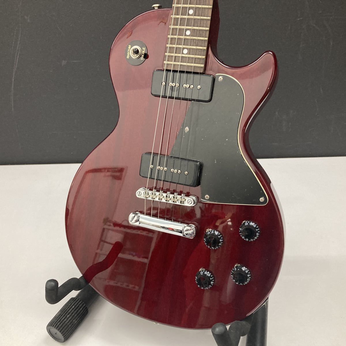 〇 Epiphone エピフォン エレキギターLes Paul Special レスポール YEC