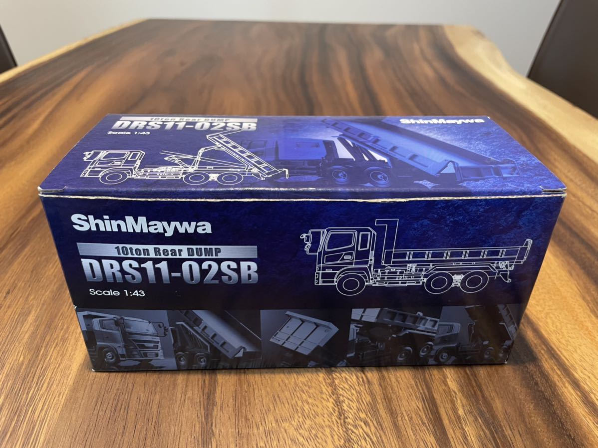 新明和工業 1/43 10トン リアダンプ DRS11-02SB ミニカー FUSO