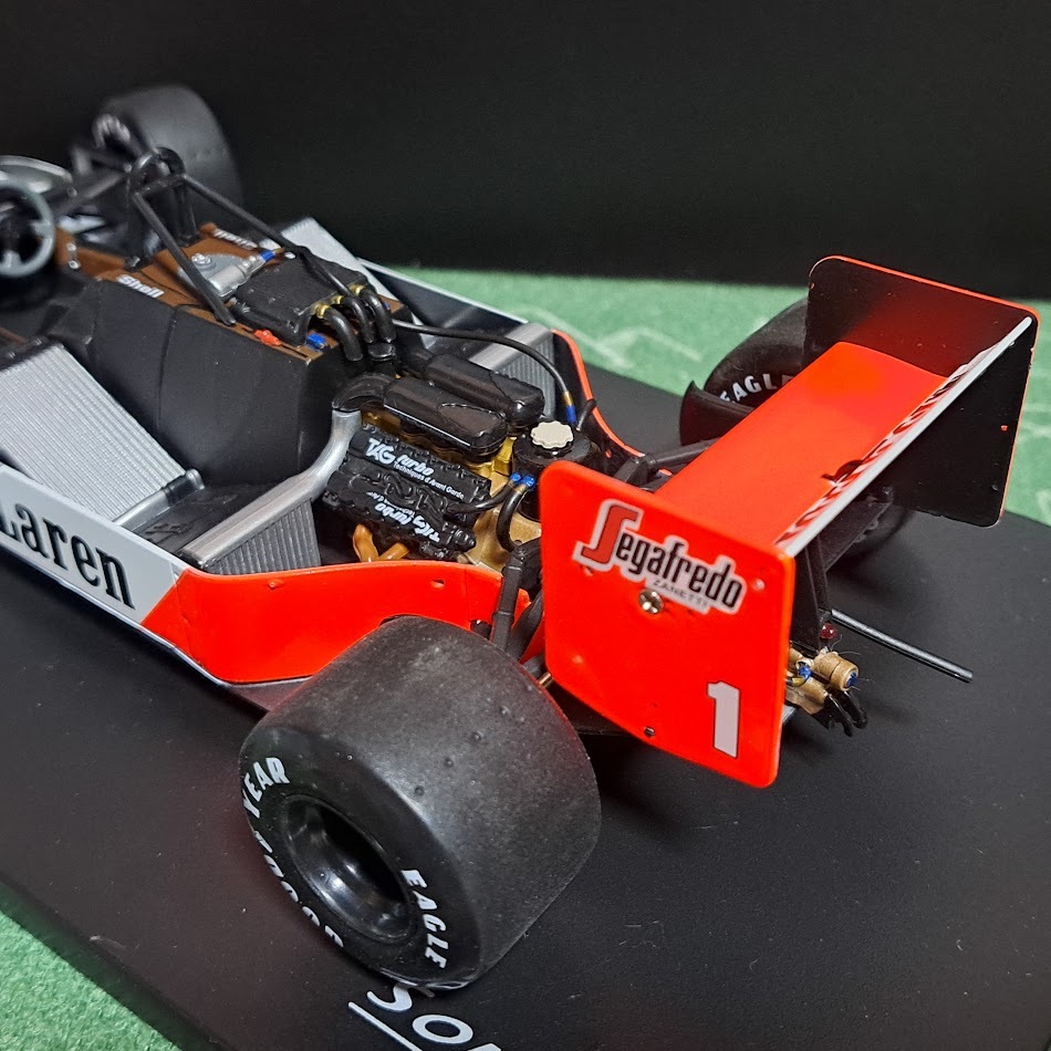 SoLido 1/18ミニカー F1マクラーレン MP4/2C-1986 アラン・プロスト