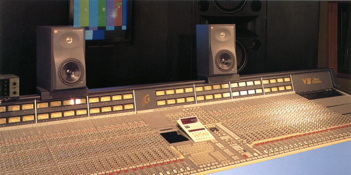 JBL 4208 Specifications