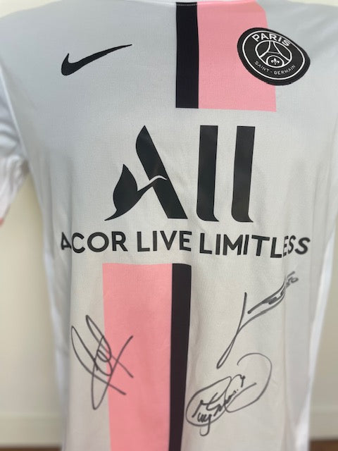 エムバペ 直筆サイン入りスポーツメモラビリア – AuthentiCo.