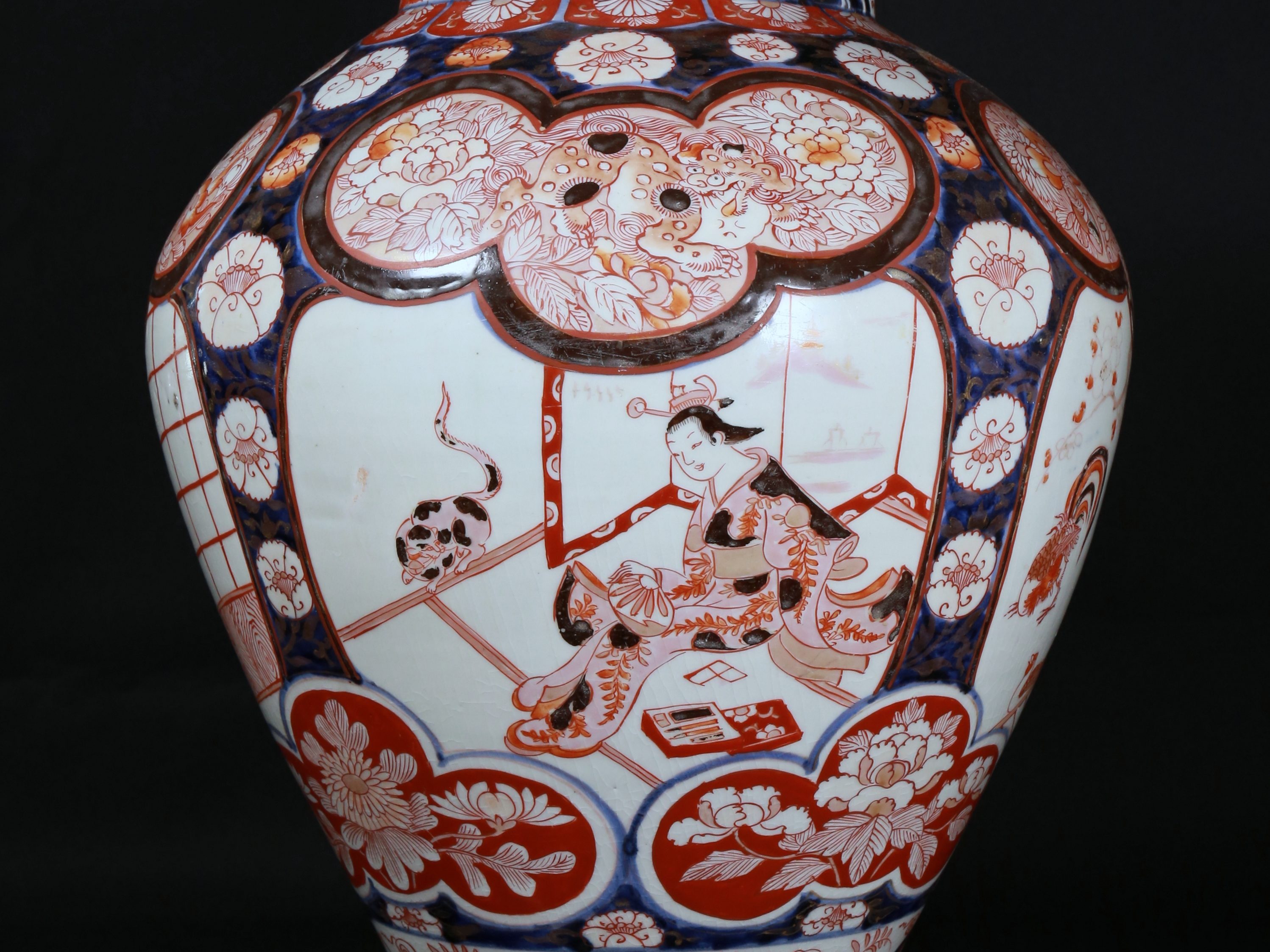 古伊万里 染錦美人図の壺 – あたか美術 ATAKA Art Gallery