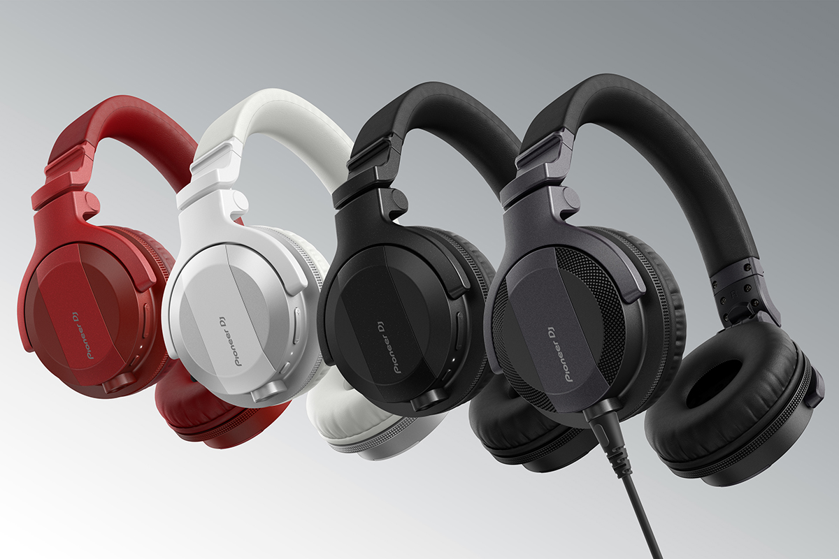 Pioneer DJ、プロ用レベルで着せ替え対応ヘッドフォン。無線モデルも