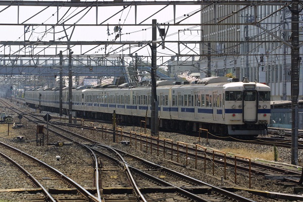 国鉄近郊型スタイルの祖となった401，403，421，423，415系 その9 415