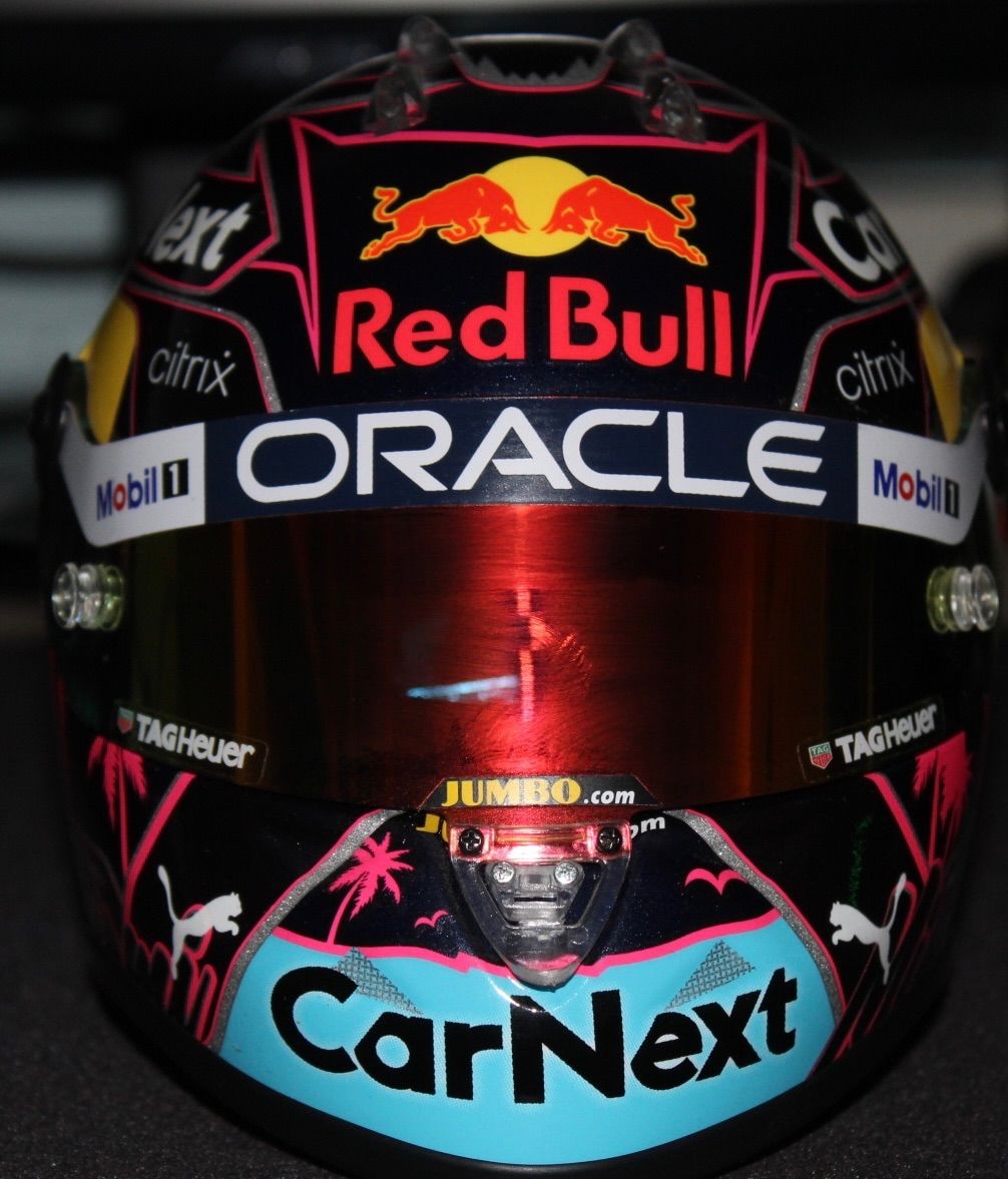 1/2 Helmet MIAMI GP 2022 MAX VERSTAPPEN フェルスタッペン1/2
