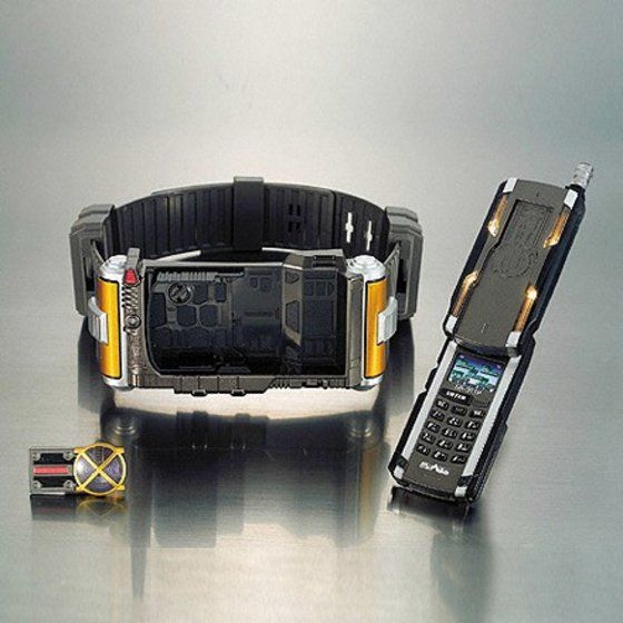 バンダイ 商品・サービスサイト | 変身ベルトDXカイザドライバー