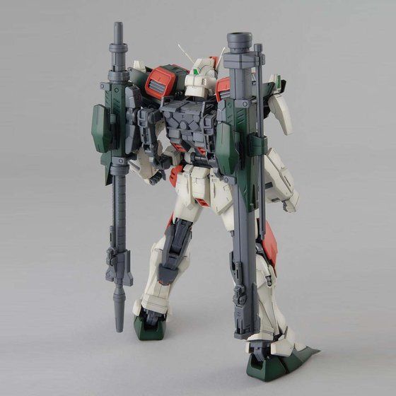 MG 1/100 バスターガンダム | 機動戦士ガンダムSEED プラモデル