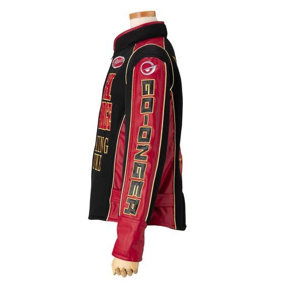 炎神戦隊ゴーオンジャー』ゴーオンレッド／江角走輔が着用している