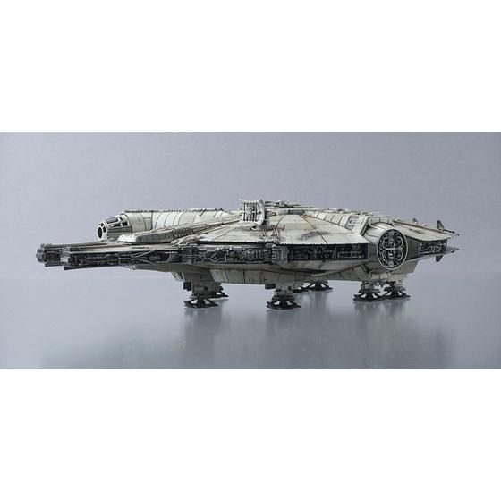 1/144 ミレニアム・ファルコン (フォースの覚醒)│株式会社BANDAI