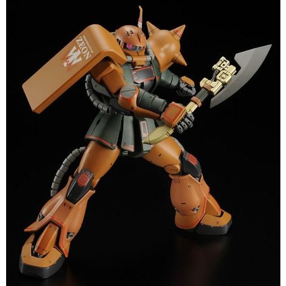 MG 1/100 MS-06FS ガルマ・ザビ専用 ザクII｜バンダイ ホビーサイト