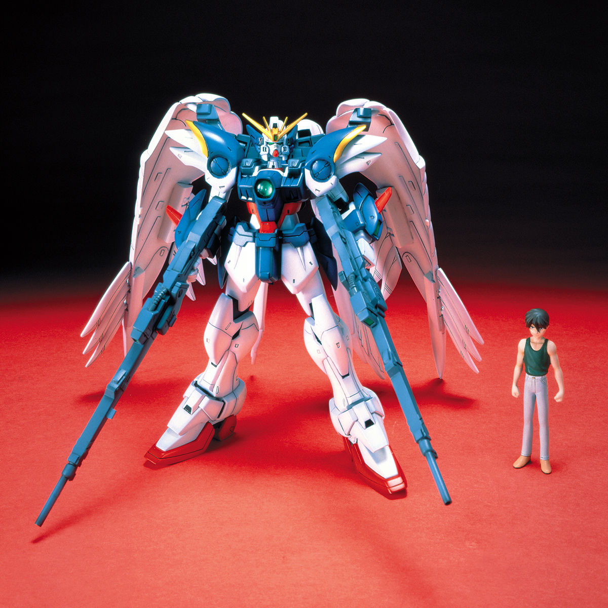 1/100 ウイングガンダム ゼロカスタム HG | 新機動戦記ガンダムW