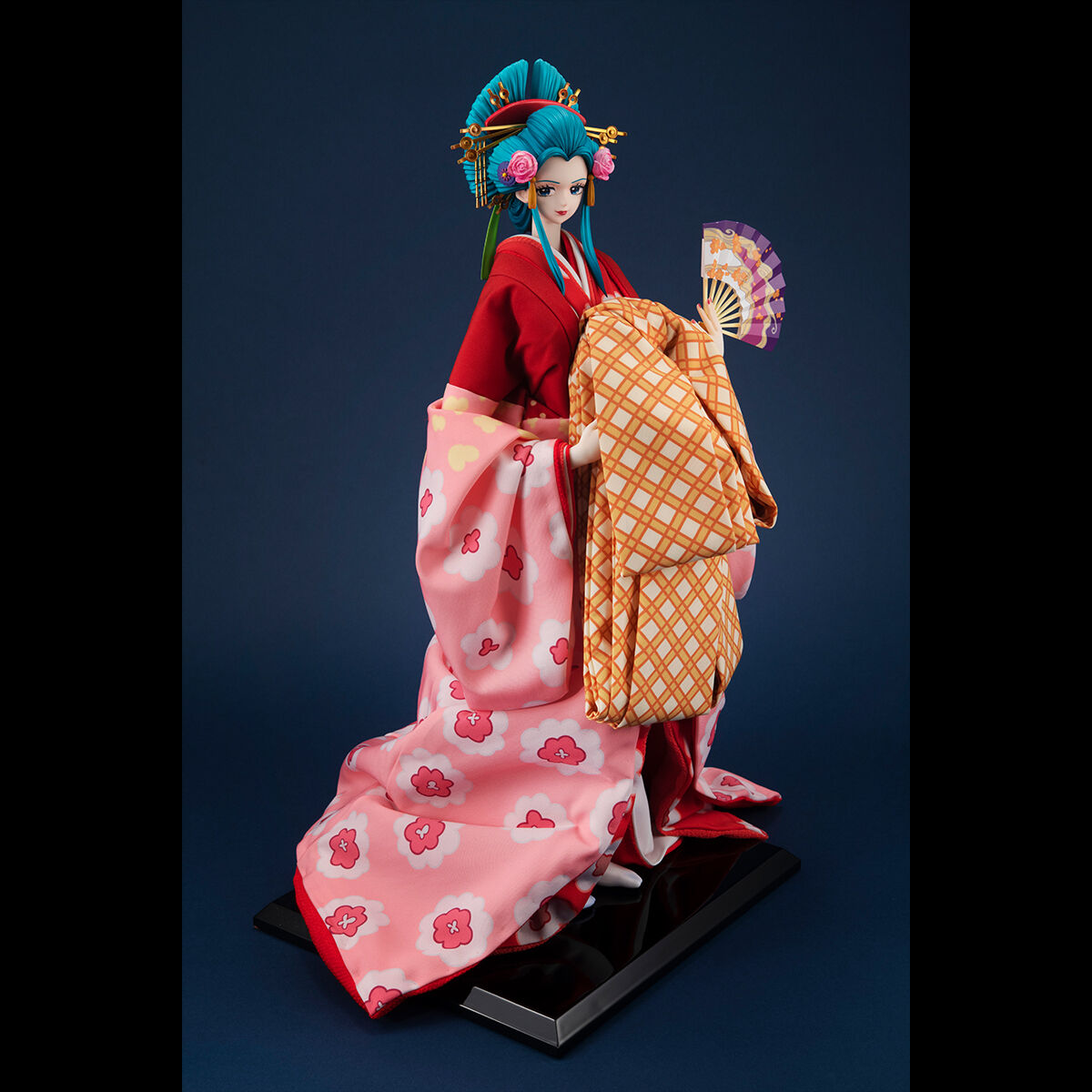 特別抽選販売】久月×MegaHouse 日本人形 ONE PIECE 小紫 【専用ガラス