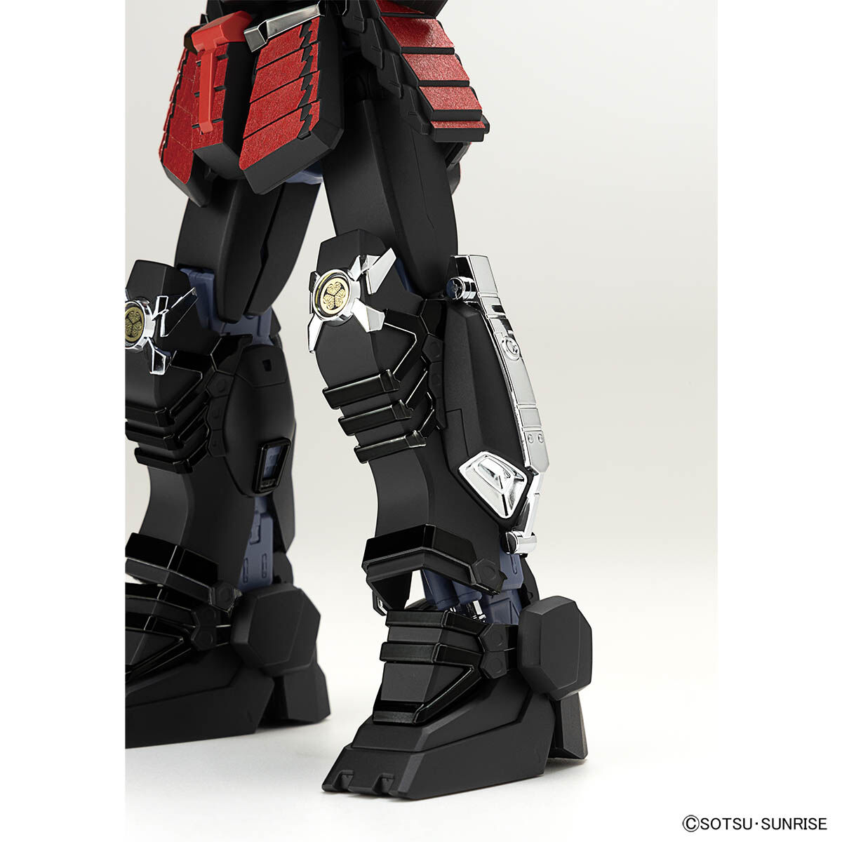 MG 1/100 武者ガンダムMk-II 徳川家康 南蛮胴具足Ver.｜バンダイ