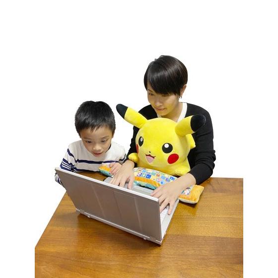 テレワークを快適に！「ピカチュウ」のPCクッションが再び登場