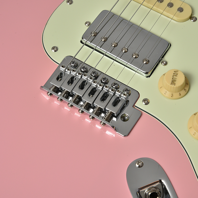 BST-2-RSM/R BLK (Bacchus / バッカス) エレキギター ストラトタイプ