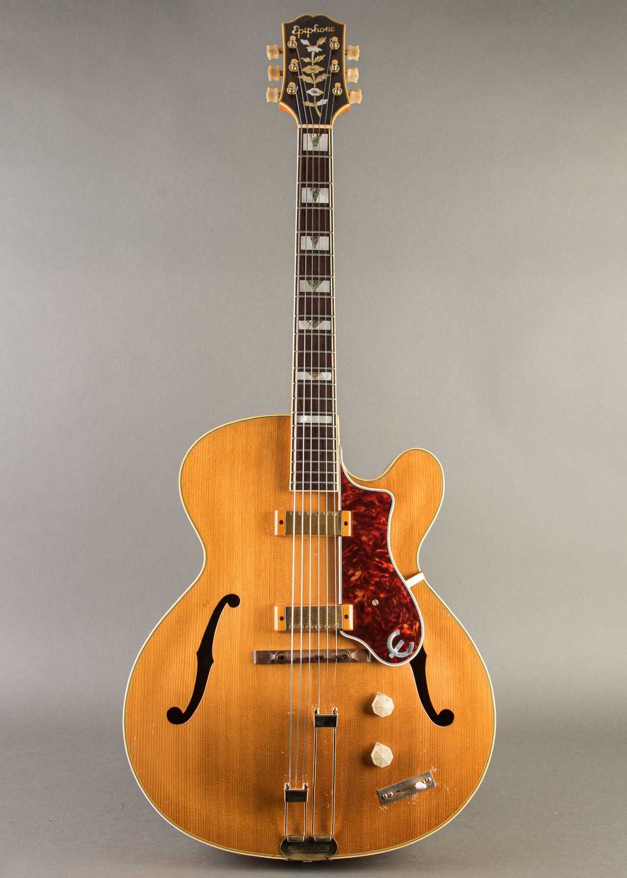 Carter Vintage - Epiphone Zephyr Deluxe Regent 1951, Natural