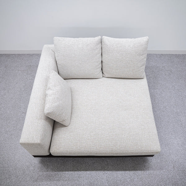 Minotti / CONNERY – Back to the Furniture