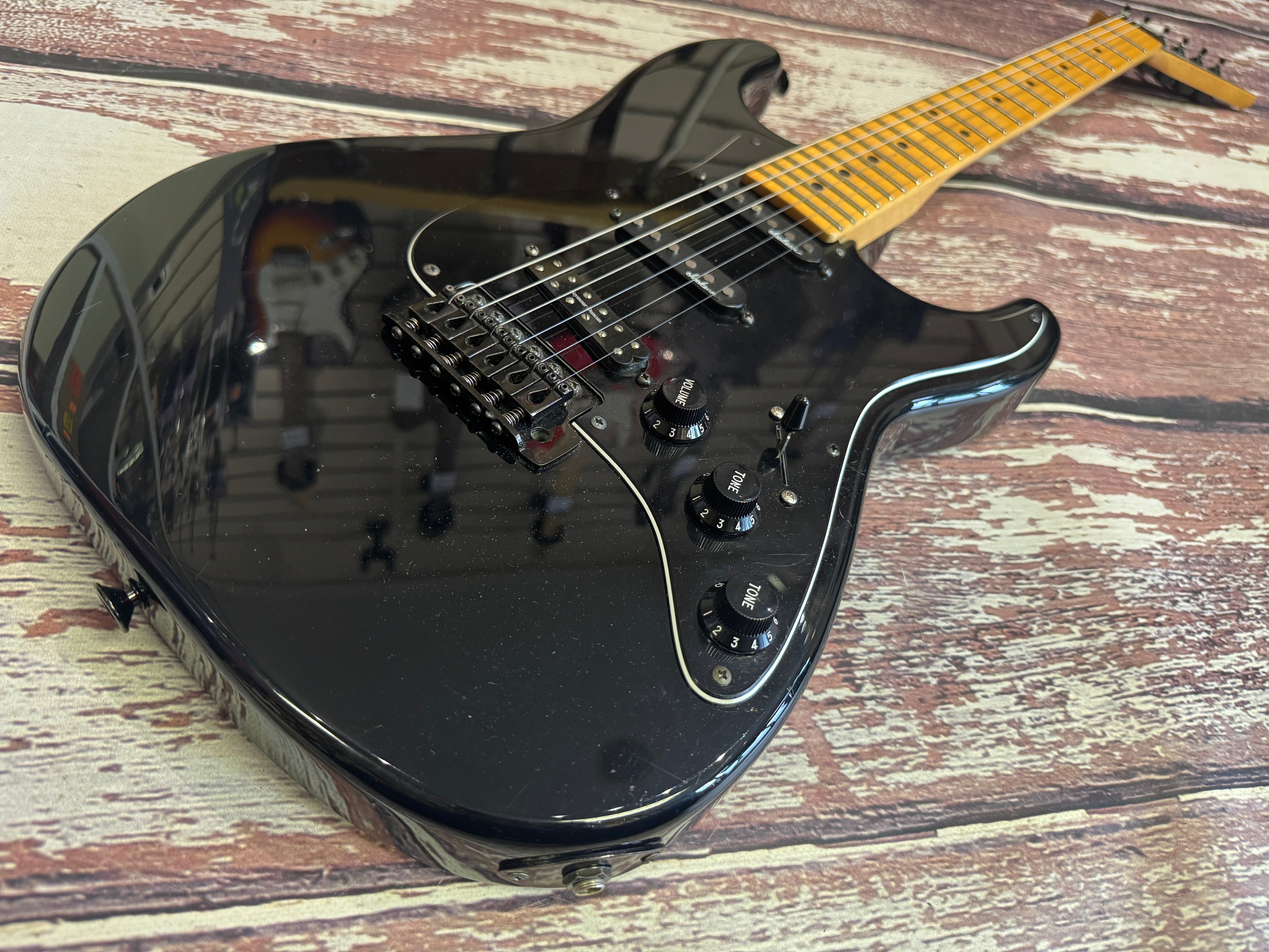 Charvel 1987 Model 1A Japanese – Badlands Guitars Limited