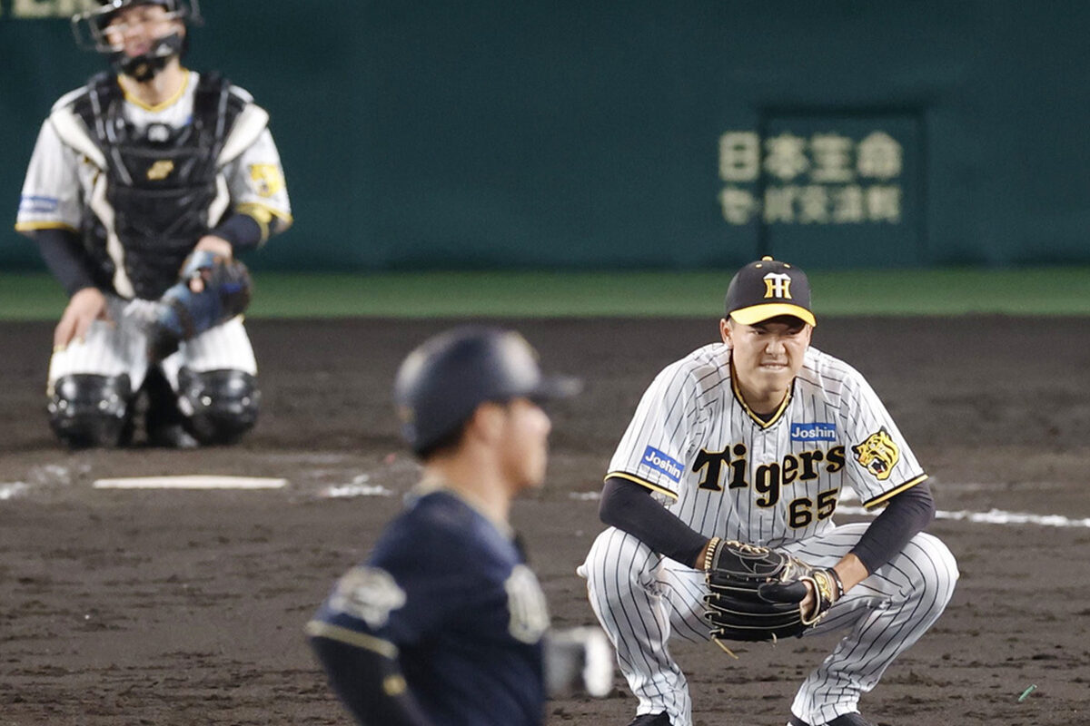 打ちやすい球に変化している」不調に苦しむ虎の守護神・湯浅の問題点と