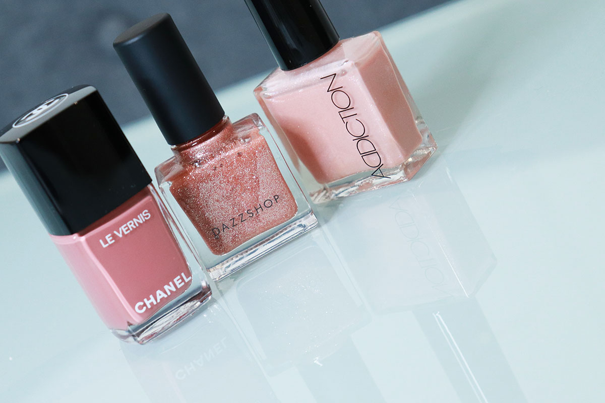 ネイルカラー選びに迷ったら。色味統一、異なる3質感で組み合わせる