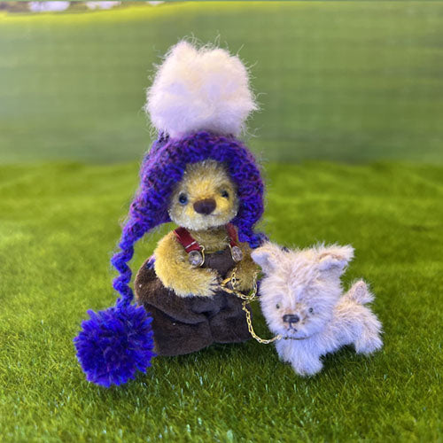 Saeri Bear 小町さえり – Bear Fruit Café