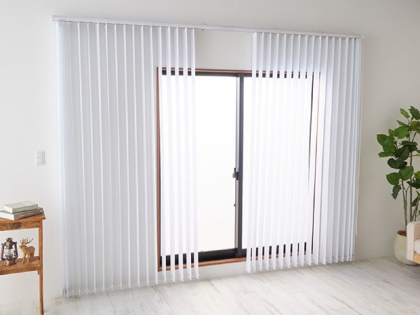 バーチカルブラインドで後悔？気になる4つのデメリットと購入前の重要