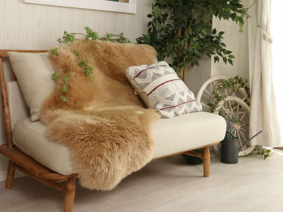 超美品ロフテー上質リアルムートンカーペットソファラグオーストラリア