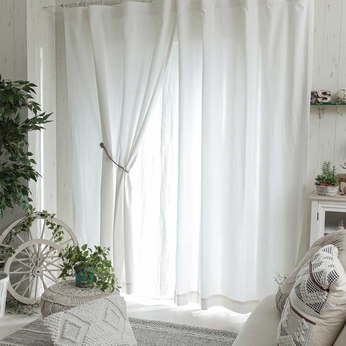 フラット】24色から選べるナチュラルな風合いのリネン混無地カーテン