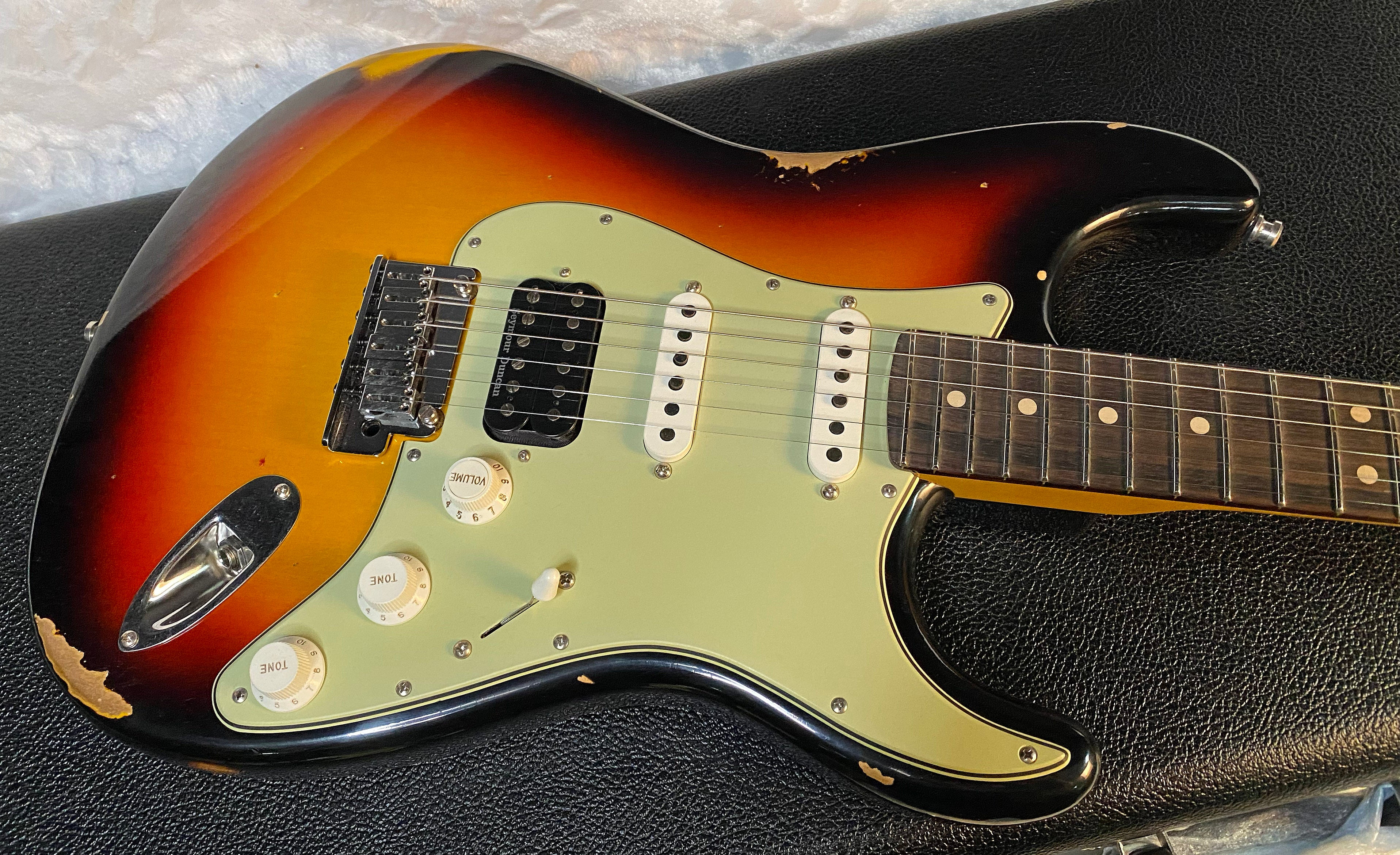 NEW! Fender Custom Shop Custom Deluxe HSS S-1 Stratocaster Relic
