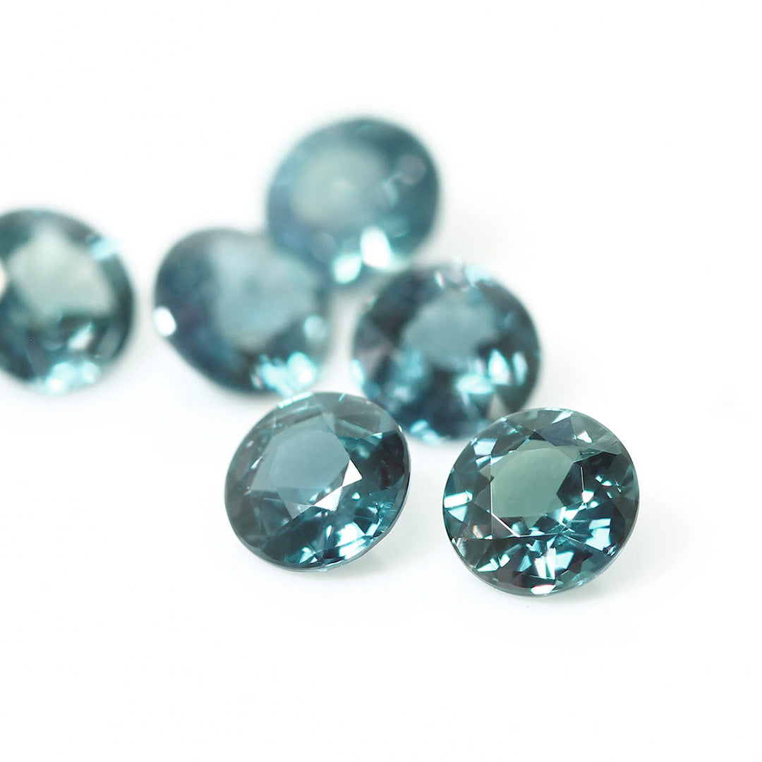 ビズー公式】アレキサンドライト(ブラジル産) K18(18金)/PTリング