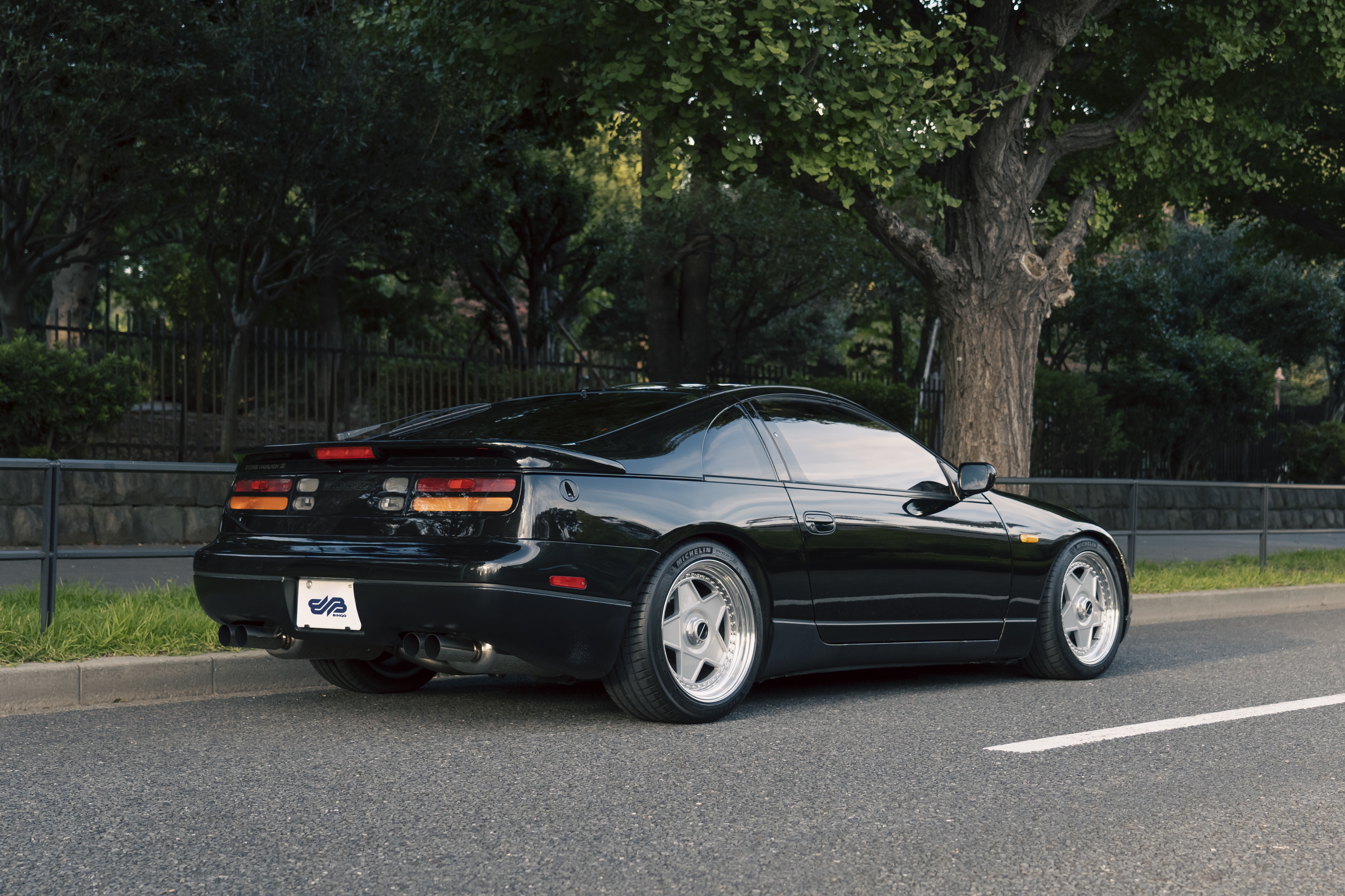 1991 Nissan Fairlady Z (Z32) | 株式会社BINGO