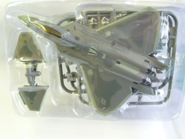 エフトイズ ハイスペックシリーズ vol.3 1/144戦闘機 F-22A RAPTOR