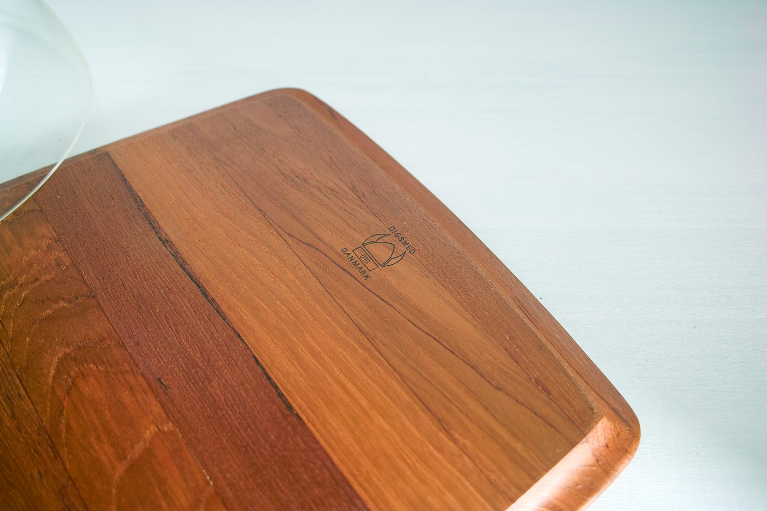 No.8068「デンマーク DIGSMED ケーキドーム：チーク 無垢集成材