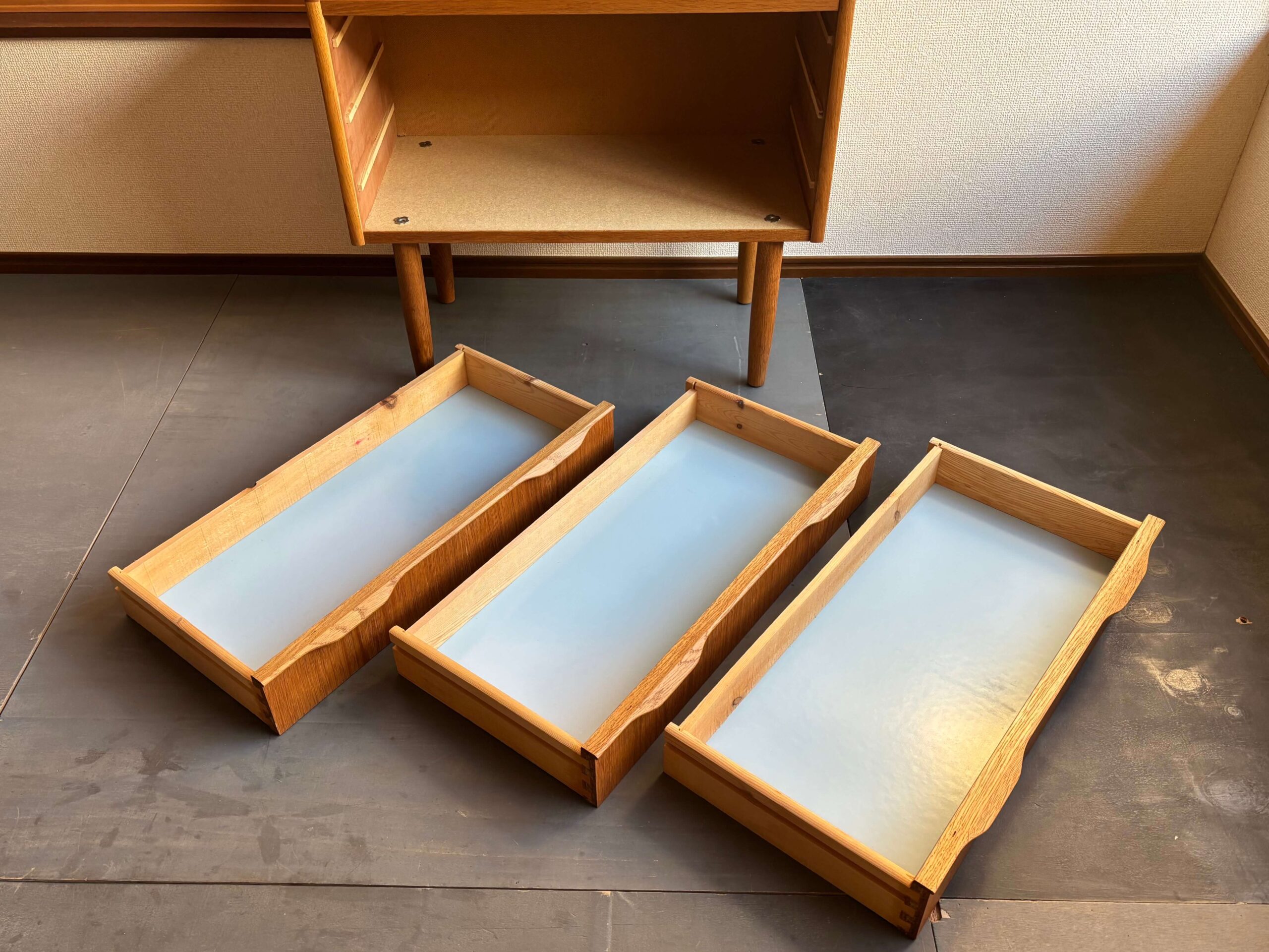 No.11114「オーク材のチェスト：デンマークヴィンテージ」幅61.5cm