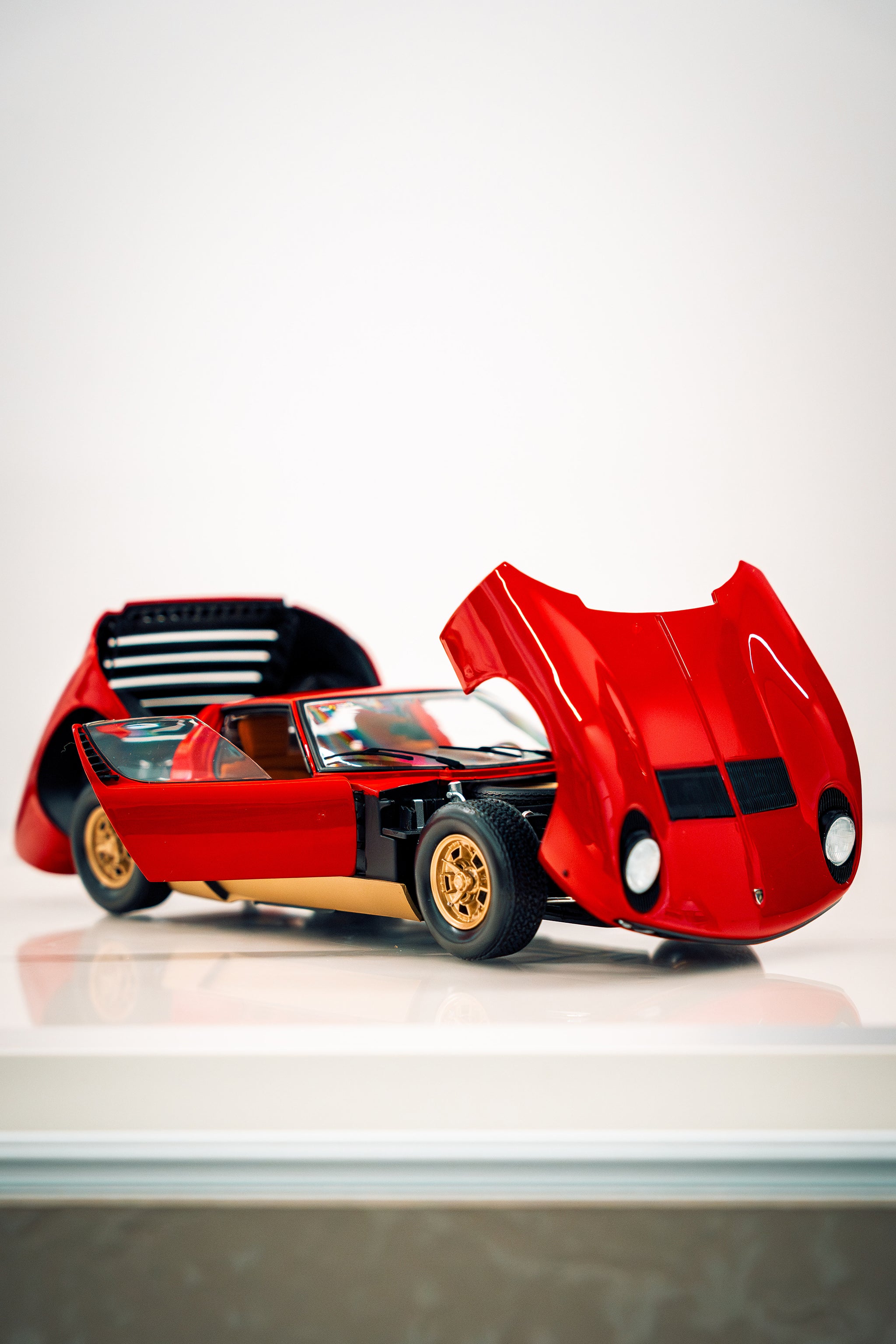 Miura_Red_10_2048x.jpg?v=