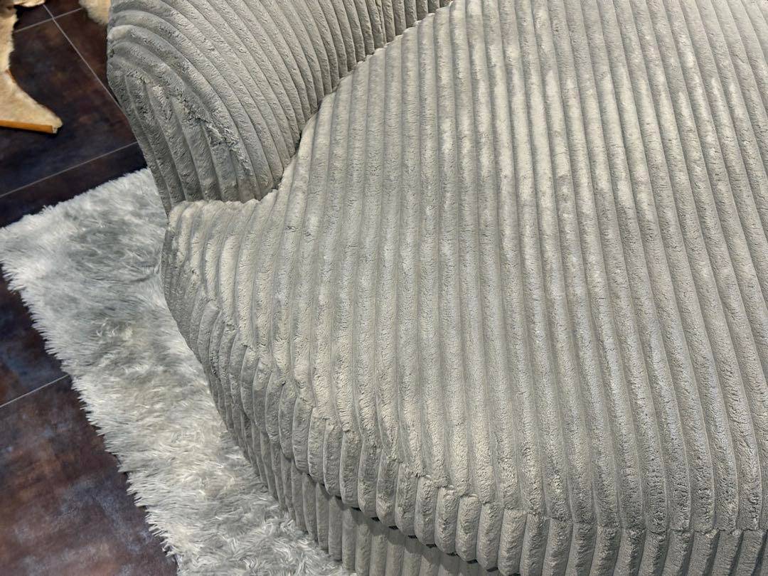 Ashley アシュリー 2人掛けソファ コーデュロイ調ソファ アメリカ