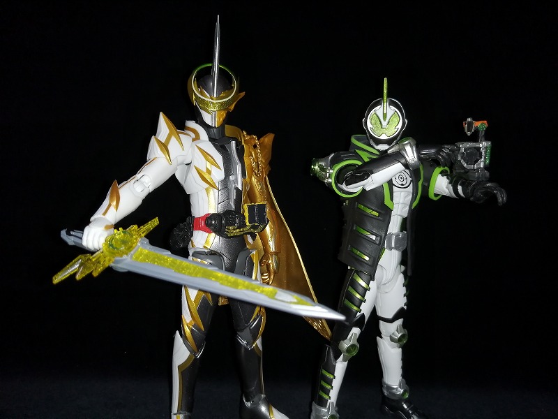 S.H.フィギュアーツ 仮面ライダーエスパーダ ランプドアランジーナ