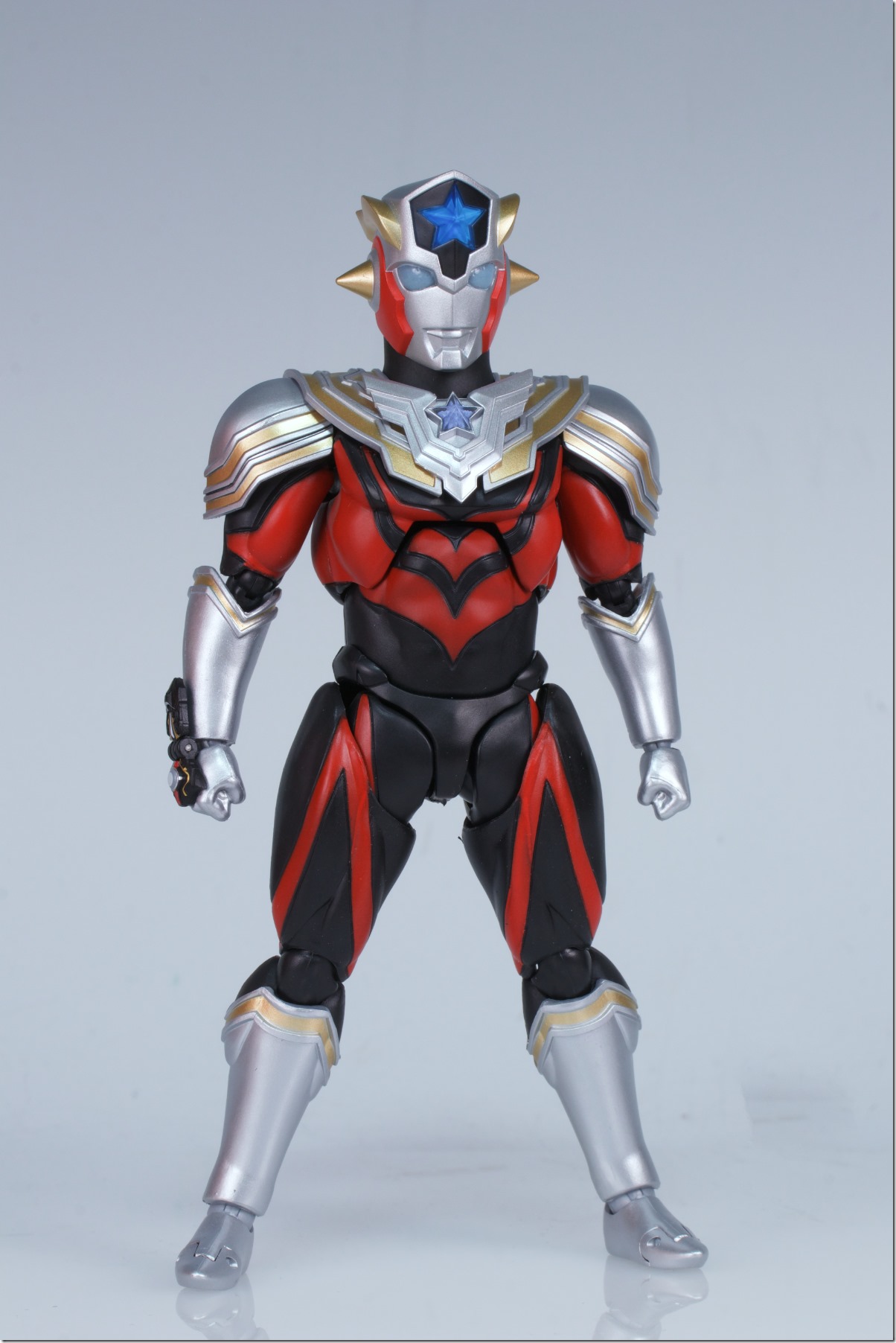 バンダイスピリッツ S.H.フィギュアーツ ウルトラマンタイタス