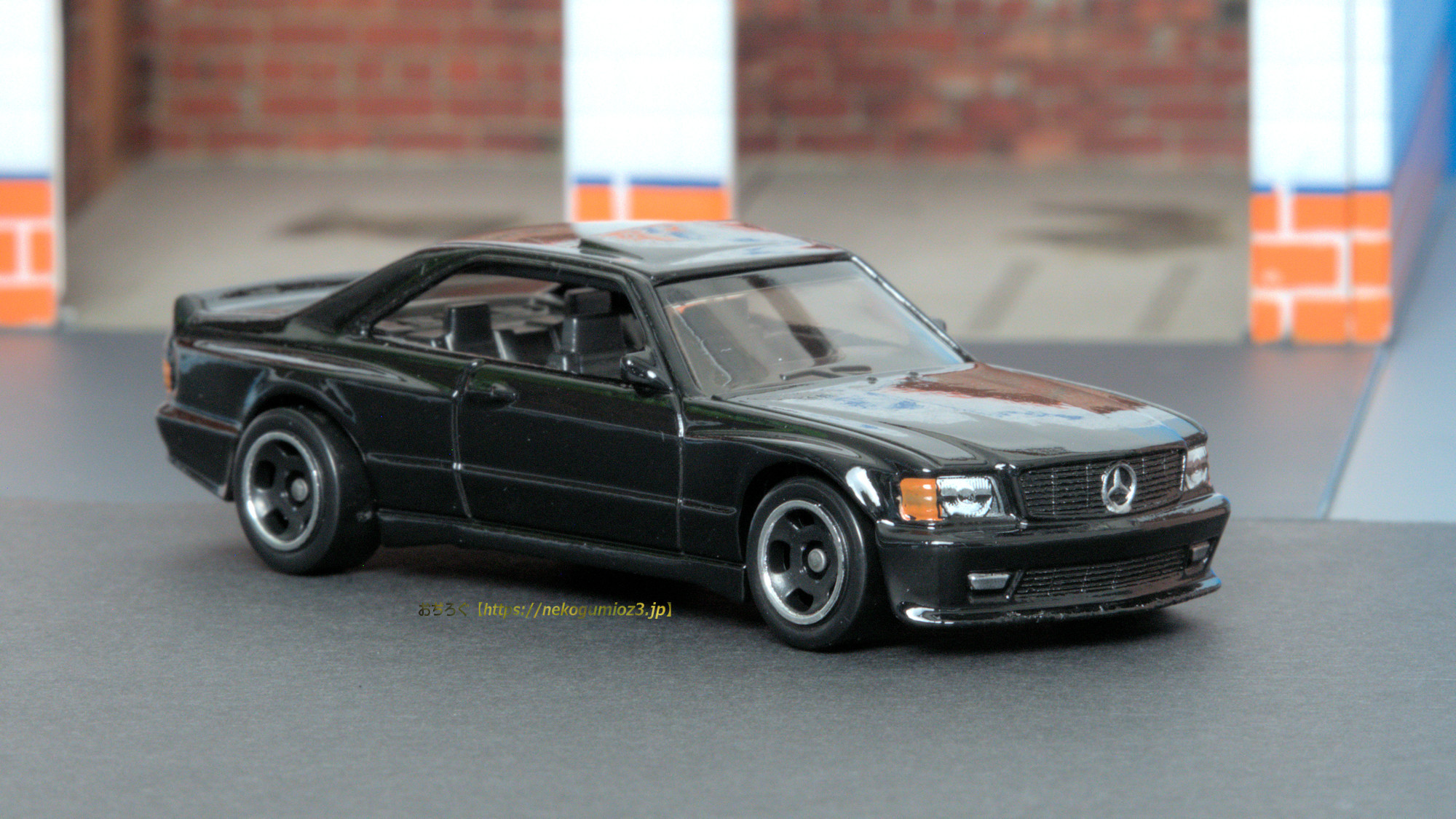 ホットウィール '89 メルセデスベンツ 560 SEC AMG ブラック